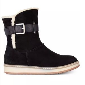 White Mountain Women Taite ankle booties